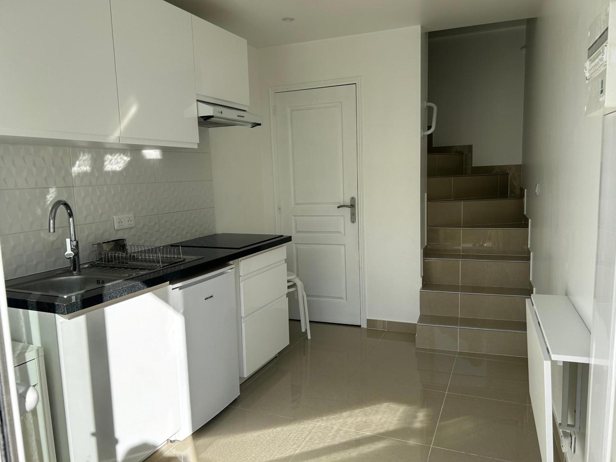 Maison Studio Duplex Mont Valerien น็องแตร์ ภายนอก รูปภาพ