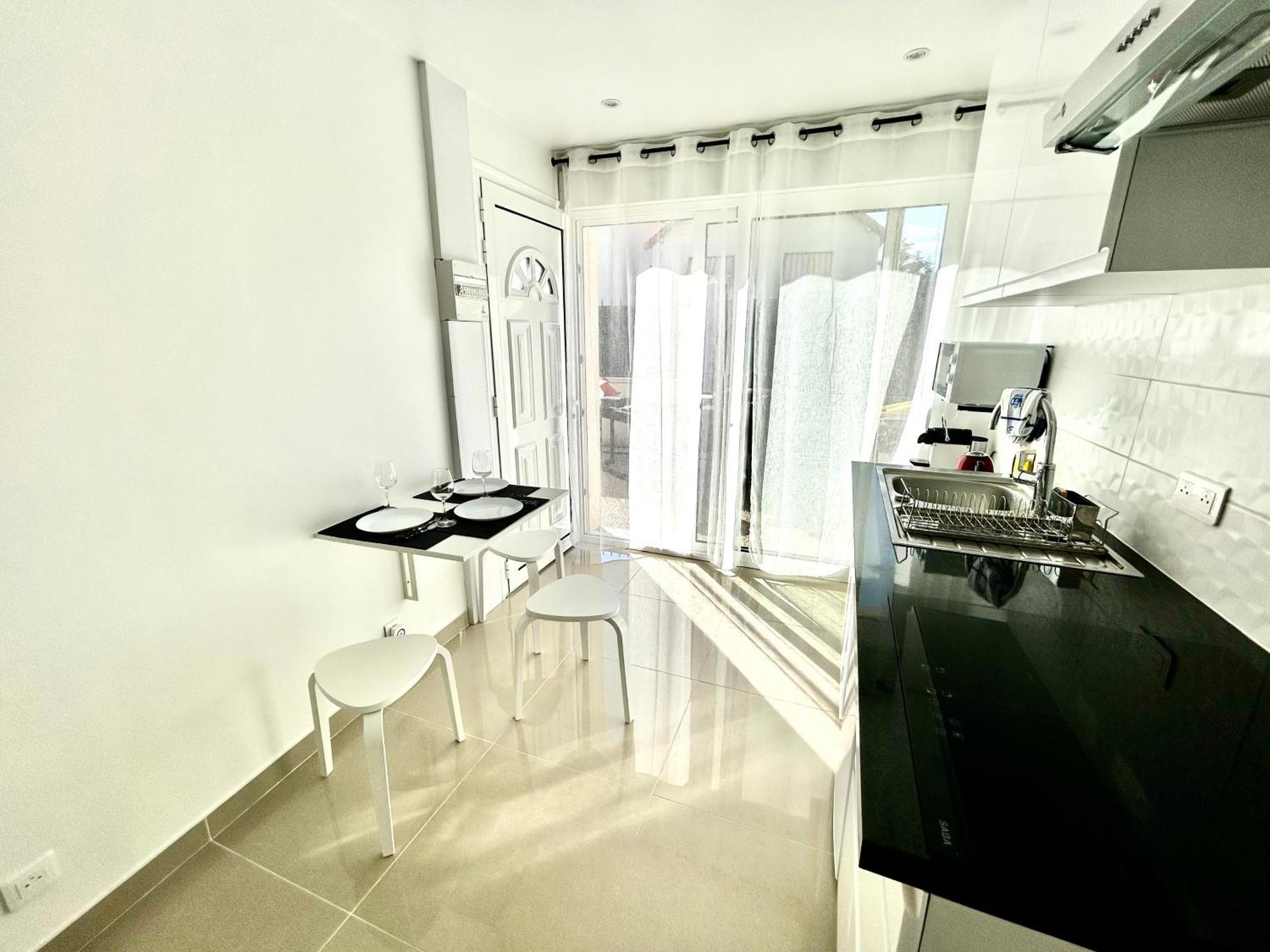 Maison Studio Duplex Mont Valerien น็องแตร์ ภายนอก รูปภาพ